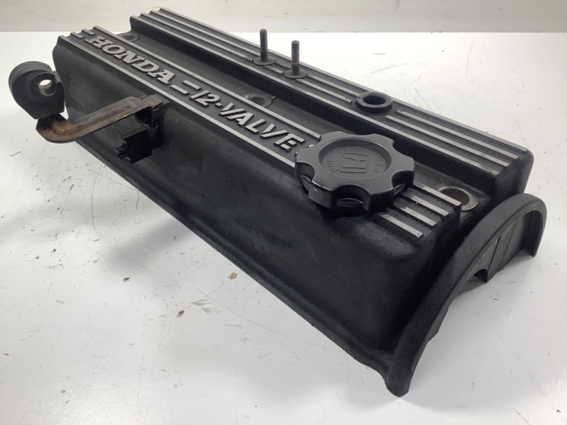 84-85 Honda Accord Cylinder Head Valve Cover 12310-PD2-000 OEM