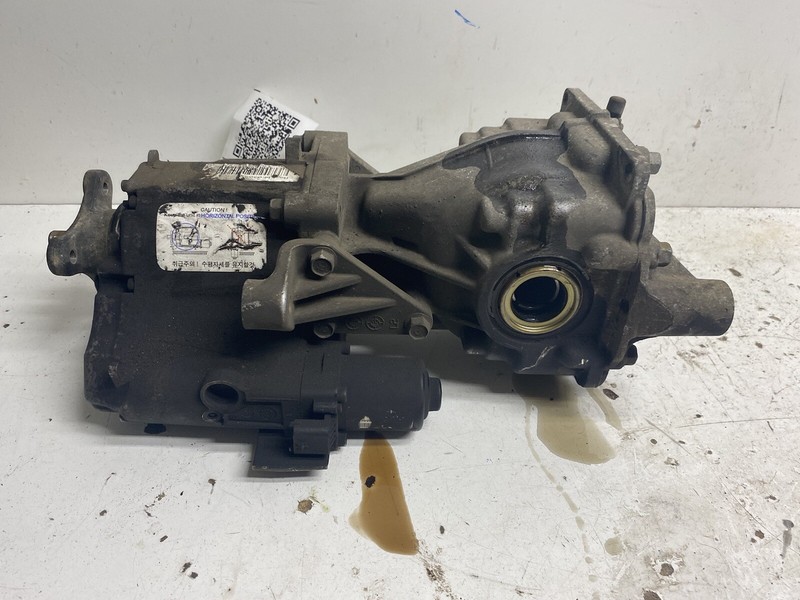 2013-2016 Hyundai Santa Fe AWD Rear Differential Diff Carrier Pumpkin 3rd Member
