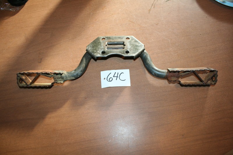 1981 Yamaha YT 125 Trimoto Foot Pegs Foot Rests OEM 81 A