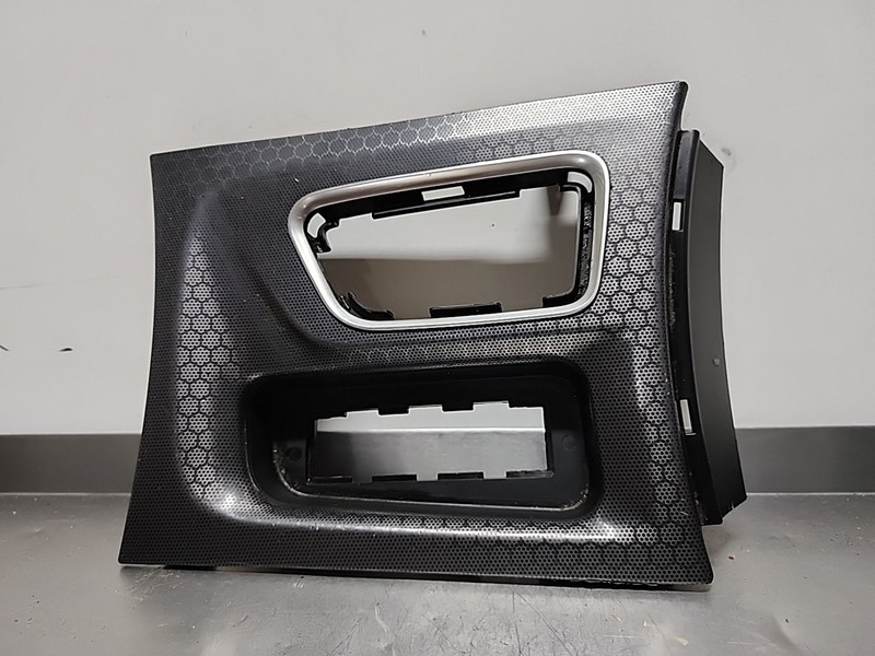 2015 Thru 2023 Dodge Charger Center Console Gear Shifter Trim 5VF52AAAAB OEM AT