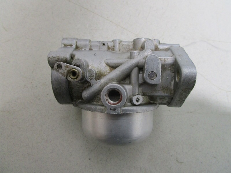 F333061 Chrysler 70HP 3 Cylinder Outboard Top Or Middle Carburetor WB-8A