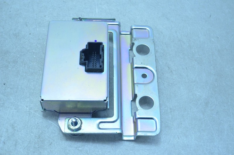 16-17 GMC TERRAIN BODY CONTROL ACTIVE NOISE CONTROL MODULE OEM