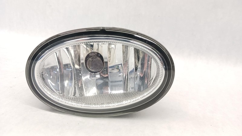 17-'19 HONDA CR-V Right passenger fog light OEM Grade A!