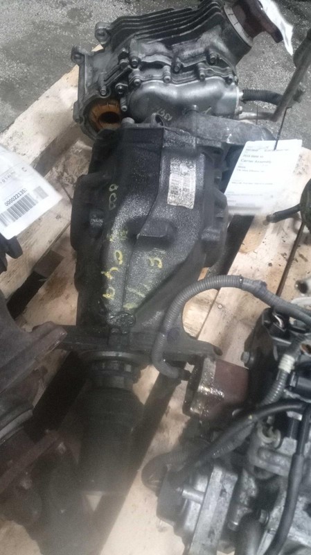 2011 BMW 128I RWD Differential Carrier Assembly OEM 86K Miles Red