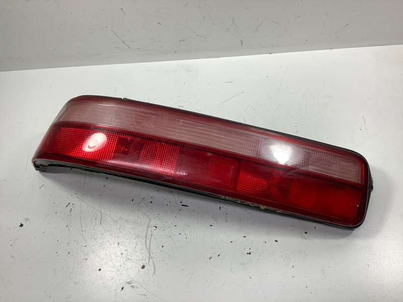 90-91 Acura Integra 3D Right Rear Tail Light Signal Turn Brake Lamp Lens OEM