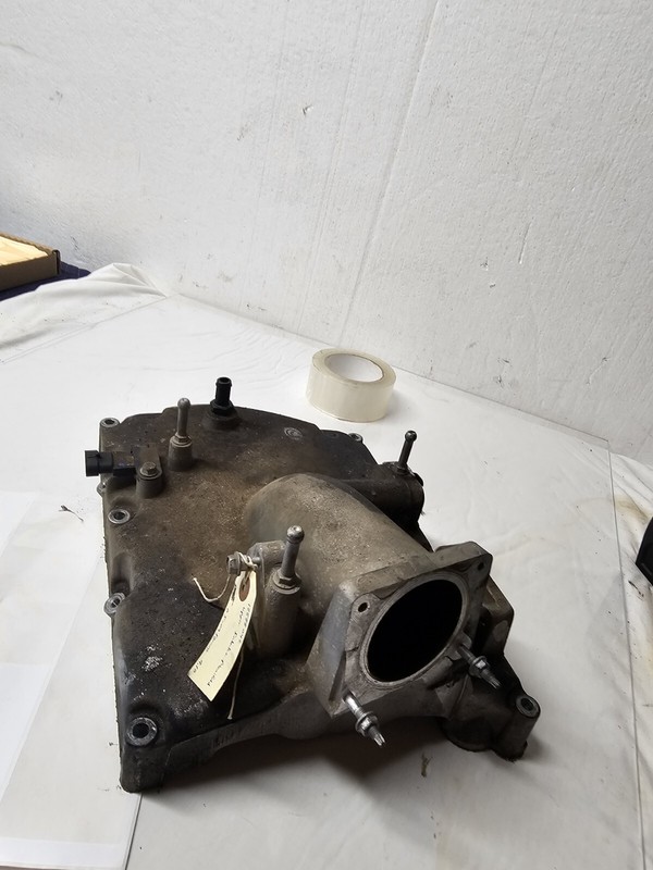 2005 CHEVY EQUINOX 3.4L 6-Cyl V6 Engine Gas Fuel Upper Intake Manifold 12588042