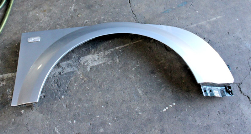 2000-2006 Audi Tt Mk1 Exterior Fender Panel Cover Front Right Side 8N0821102 Oem