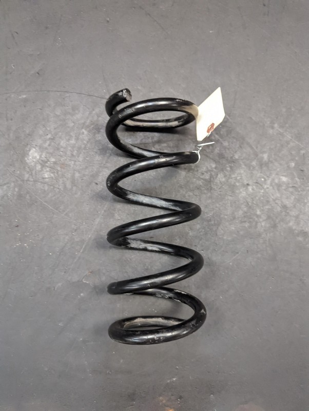 Rear Right Left Coil Spring FWD 2017 Nissan Pathfinder 55020-9NF0B 16 2018 2019