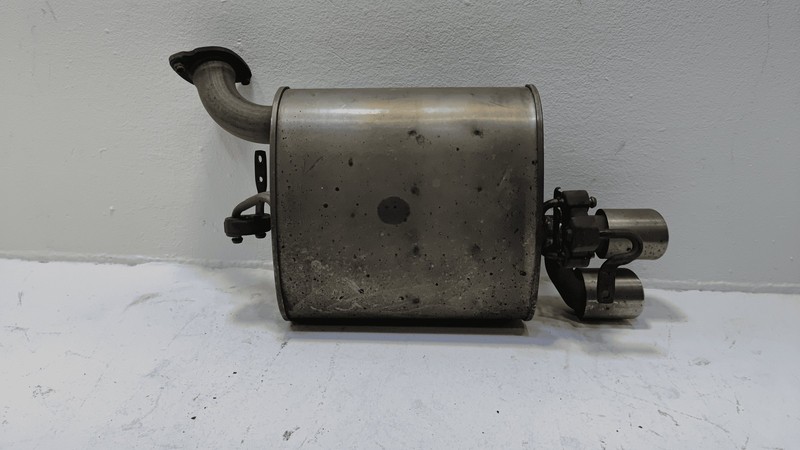 2018-2019 Toyota Camry 2.5L XSE FWD Rear Left Driver Side Exhaust Muffler OEM