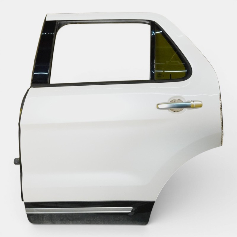 2011-2019 FORD EXPLORER Left Side Rear Door Oem Fb5z7824631a WHITE_UG