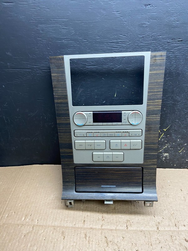 2006 - 2010 Ford Explorer Radio Heater Climate A/C Control BezelTrim y8083 DG