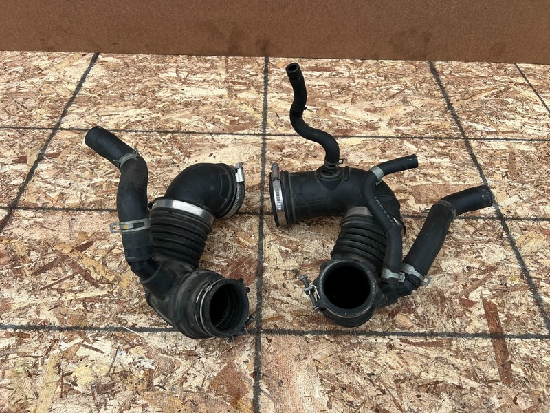 GENESIS G70 2019-2026 OEM RIGHT & LEFT AIR BOX INTAKE HOSE TUBE 3.3T ASSEMBLY