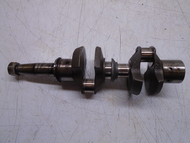 B5d 314227 OMC Johnson Evinrude 9.5hp Outboard Crankshaft 0314227