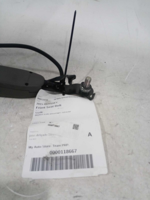 2015 Honda Odyssey Blue Seat Belt OEM Used 123K Miles, Passenger Side