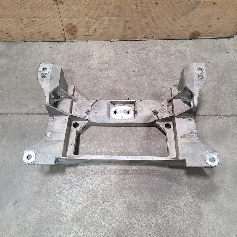 99-04 Corvette C5 Rear Cradle Suspension Cross Member Oem Aa7334