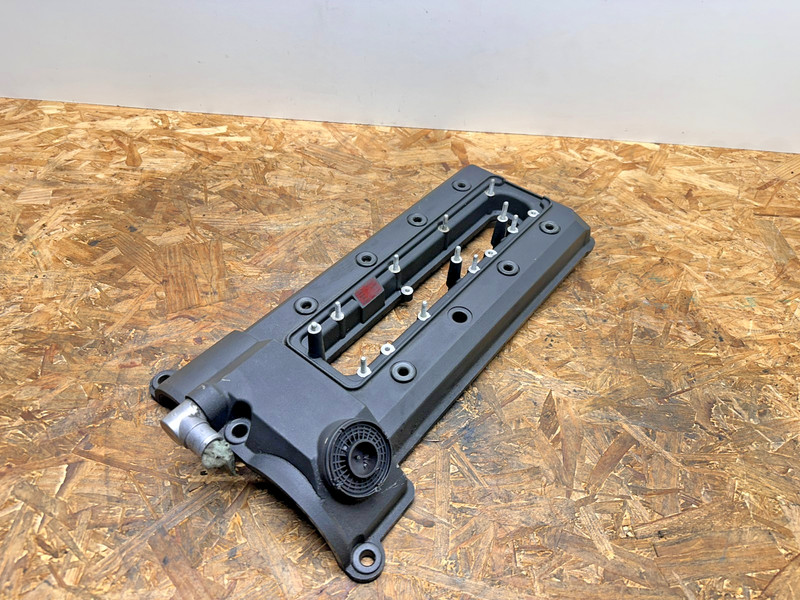 00–03 BMW E39 E52 M5 Z8 S62 Right Engine Motor Valve Head Rocker Box Cover OEM