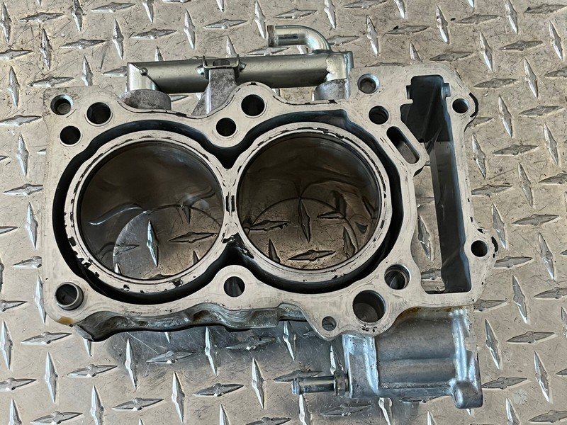 2013 Suzuki AN 650 Burgman Engine Motor Cylinder Jug Barrel AN650 13