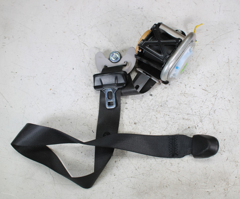 2012–2017 Hyundai Azera Front Left Driver Seatbelt Assembly 88810-3V500 OEM