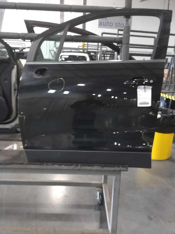 2020 Chevrolet Trax Left Front Door Black 608586 Used 102K Miles