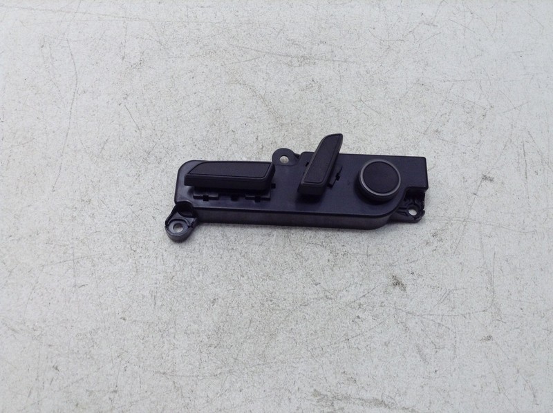 20-24 TESLA MODEL Y PERFORMANCE FRONT LEFT DRIVER SEAT CONTROL SWITCH OEM