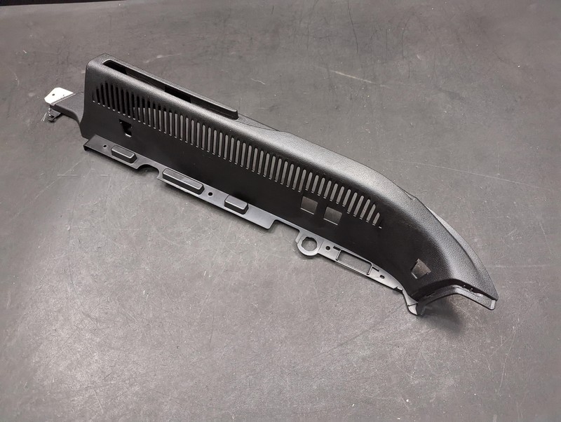 Rear Right Quarter Upper Trim Panel 2018 BMW X6 7314714 2015 2016 2017 2019