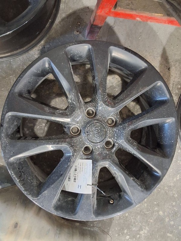 2017-2022 Jeep Grand Cherokee Wheel Rim 20x 5 V Spoke Painted Gloss Black
