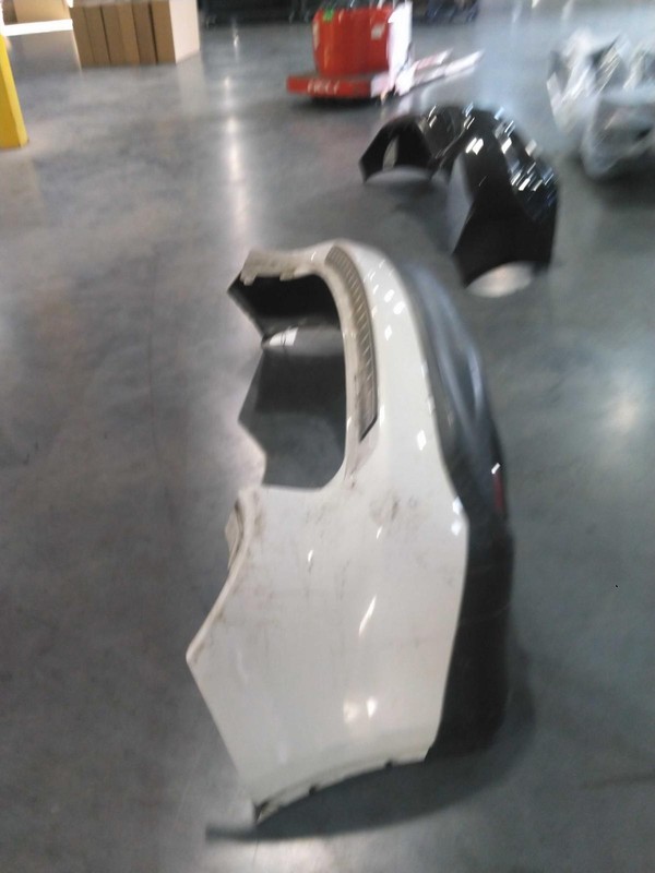 2015 INFINITI QX70 OEM White Bumper Assembly - Light Scuffs - Used Part