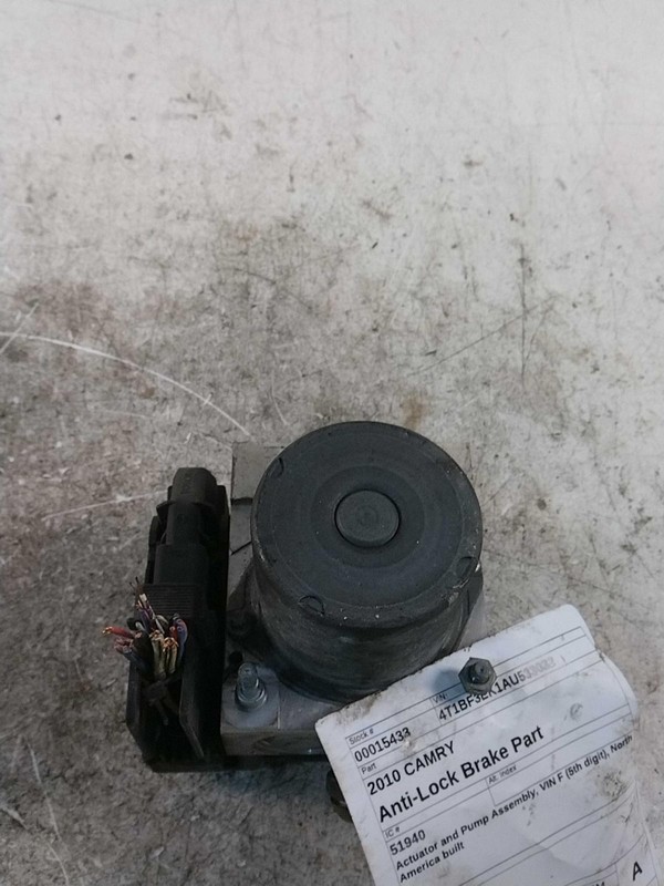 2010 Toyota Camry ABS Pump & Motor Assembly OEM 4405006130 Green 132K Miles