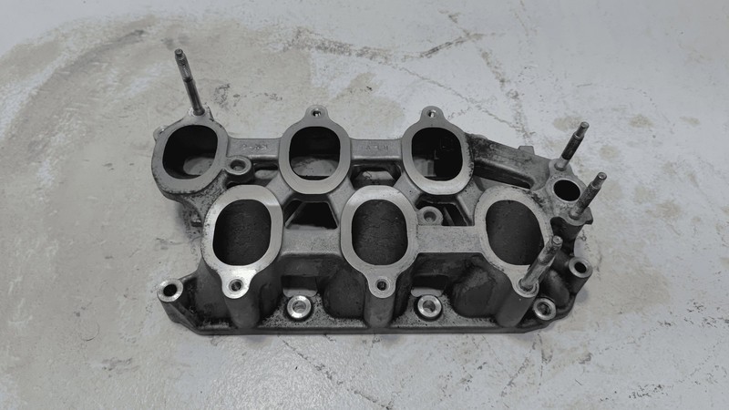 2016 - 2021 HONDA PILOT 3.5L ENGINE LOWER AIR INTAKE MANIFOLD BASE OEM