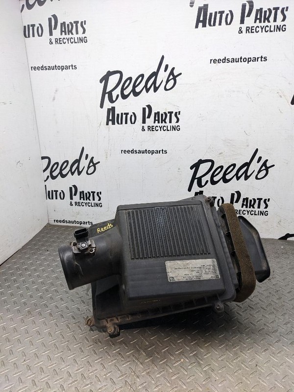 Air Cleaner Without High Capacity Fits 14-16 SIERRA 1500 PICKUP 1170096