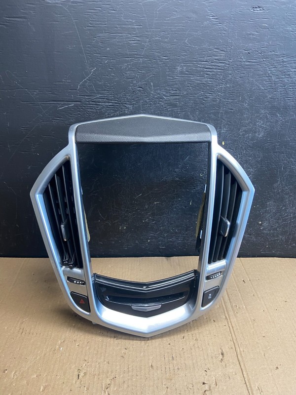 2013-2016 Cadillac SRX A/C Heater Radio Climate Control Panel Bezel OE AE3948 DG