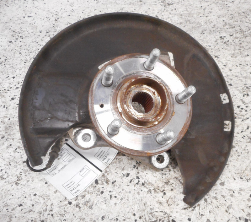 2010 2011 Saab 9-5 Front Spindle Knuckle Hub Driver Left AWD OEM Standard Strut