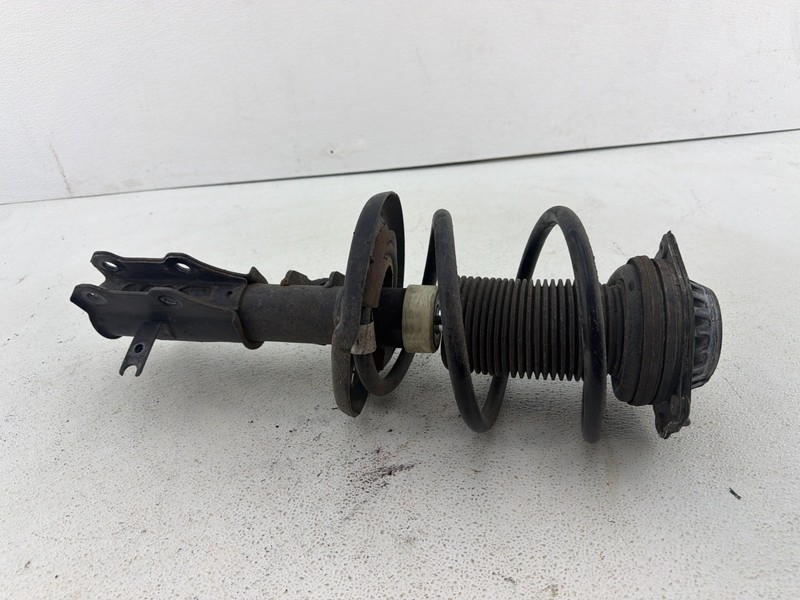 16-24 CHEVY MALIBU FRONT RIGHT PASSENGER SHOCK STRUT ABSORBER & COIL SPRING OEM