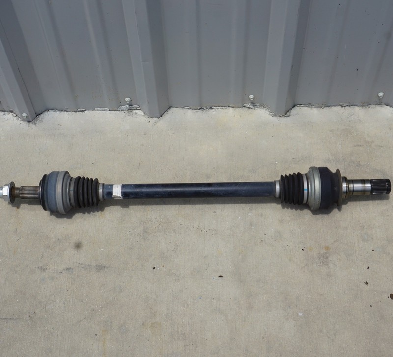 2017 - 2025 Alfa Romeo Giulia RWD Rear Left Or Right Side CV Axle Shaft OEM
