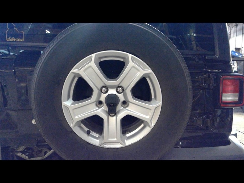 Rim Wheel 17x7-1/2 Aluminum 5 Straight Spoke Fits 18-23 WRANGLER 1660442
