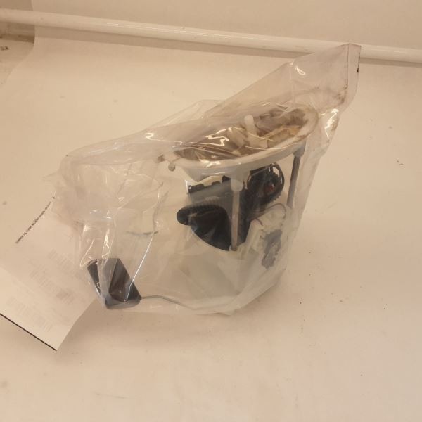 2011-2014 Ford Mustang Driver Left Fuel Pump Assembly Fuel Delivery 3.7L 5.0L