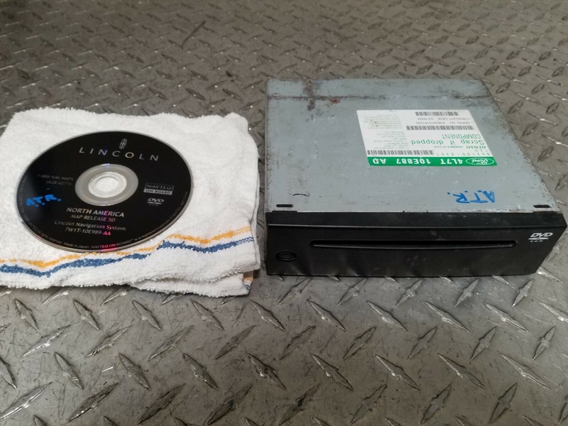 OEM 2004 - 2006 LINCLON LS NAVIGATION GPS MAP DISC DVD ROM PLAYER 4L7T-10E887-AD