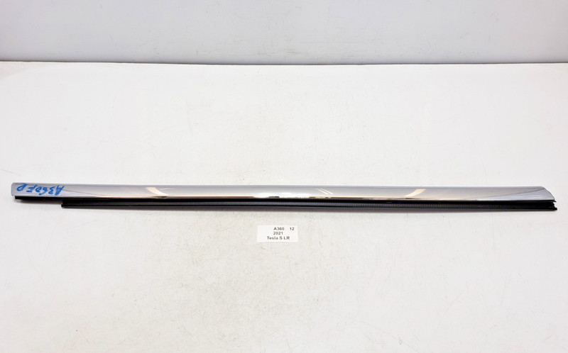 ✅ 2012-2021 OEM Tesla Model S Front Right Passenger Exterior Chrome Belt Molding