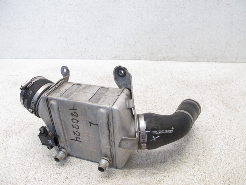 08-19 BMW F01 F02 750i X5 X6 5 6 7 4.4 N63 TURBO INTAKE INTERCOOLER LEFT 120224