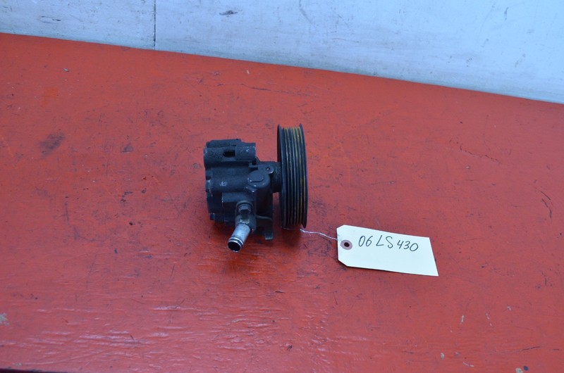 01-06 LEXUS LS430 POWER STEERING PUMP OEM