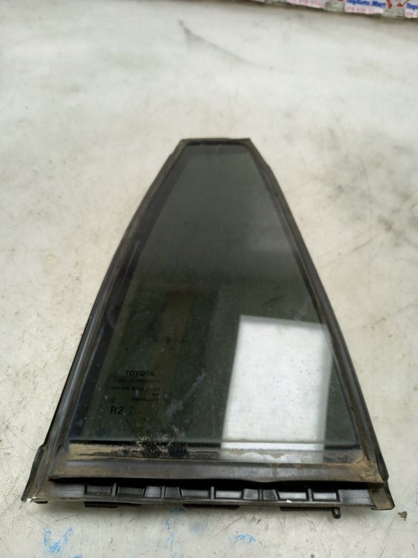 22 TOYOTA COROLLA CROSS XLE REAR PASSENGER RIGHT DOOR VENT GLASS