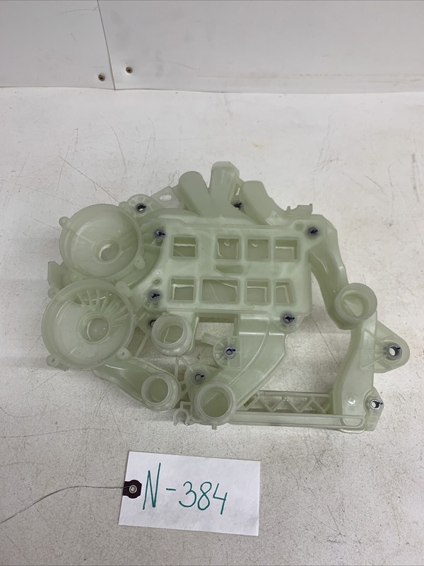 Tesla 3 Y Supermanifold Coolant octavalve supermanifold1523006-00 384 S24