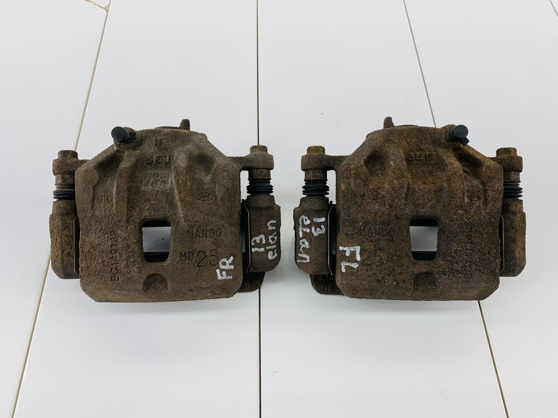 13-16 HYUNDAI ELANTRA FWD FRONT RIGHT OR LEFT SIDE BRAKE CALIPER SET OF 2 OEM