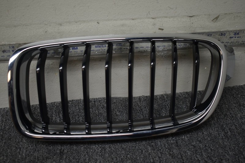 BMW F35 FRONT GRILLE FACTORY OEM