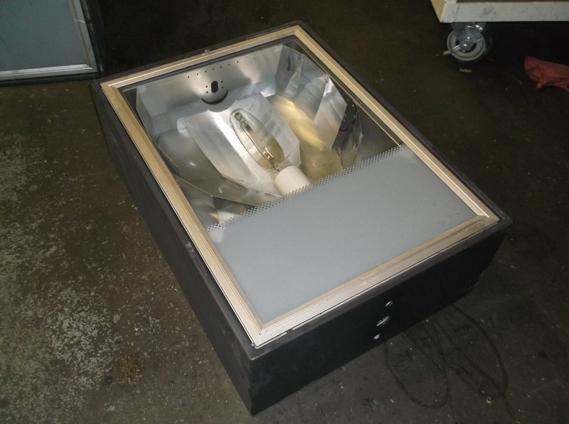 Lithonia HI-TEK Type S51 Light Fixture 400W Pri-Volts 480 KSF2 400S R3 SP04