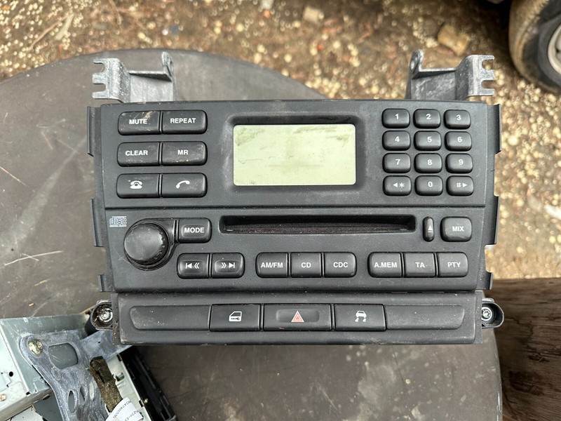 00-03 JAGUAR S-TYPE OEM RADIO STEREO CD PLAYER 2R83-18B876-AC