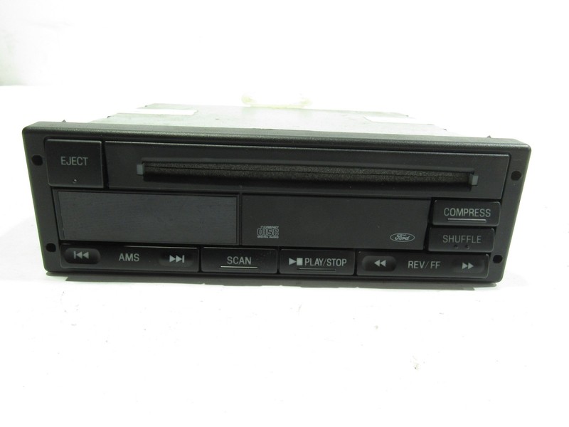 99-04 Ford Mustang GT 1999 Audio Stereo Radio Receiver Compact Disc CD Player |