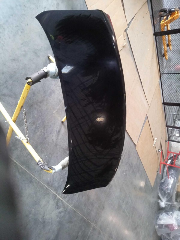 2015 Hyundai Genesis Deck Lid Trunk Lid Black OEM 69200B1020 102k Miles