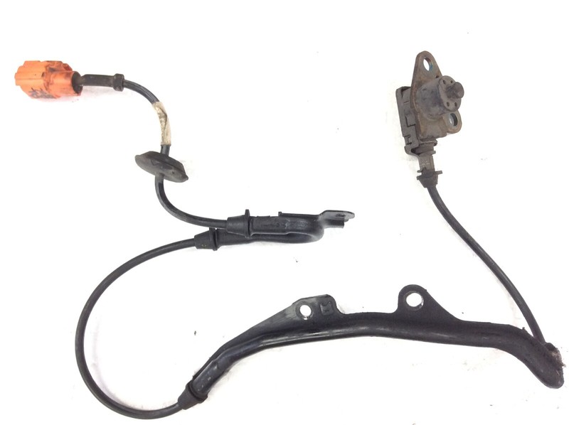 94-97 Accord Right Front Sensor ABS Anti-lock Brake System Speed Pickup Reader