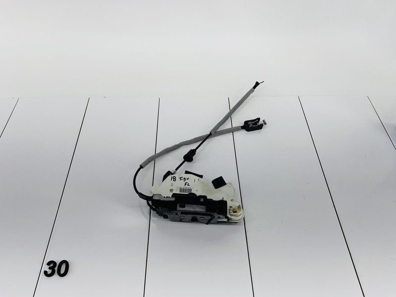 17-18 VOLKSWAGEN TIGUAN LIMITED FRONT LEFT SIDE DOOR LOCK LATCH ACTUATOR OEM